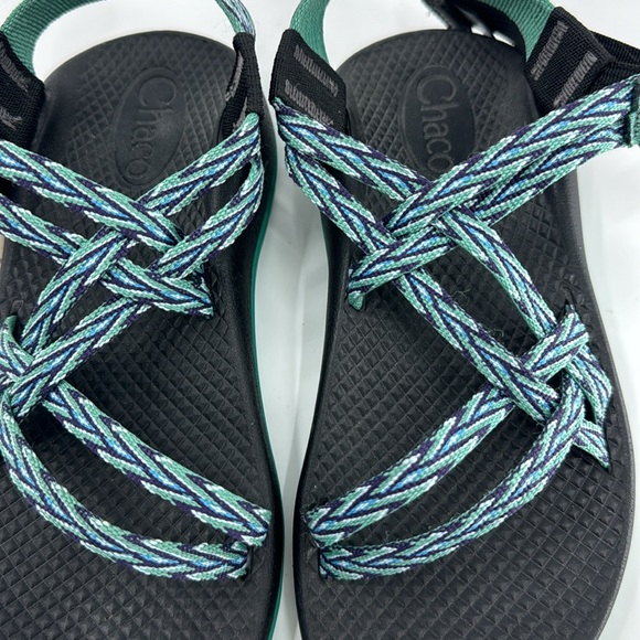 CHACO Girl’s Tribal Blue and Green Print Sandals Size 2 NWT - Picture 4 of 16